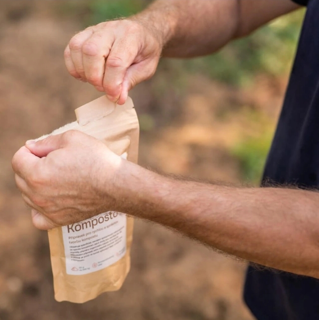 Prírodný urýchľovač kompostu KOMPOSTO použitie